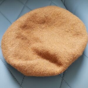 Gap Wool Blend Beret